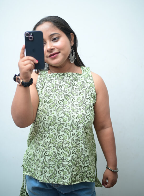 Vedika Desi Charm best short kurtis for jeans front design