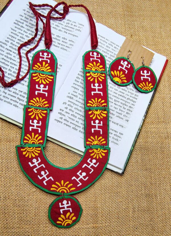 Woman wearing fabric handmade necklace