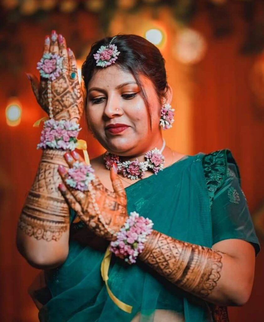 Beautiful handmade jewellery and flower jewellery design