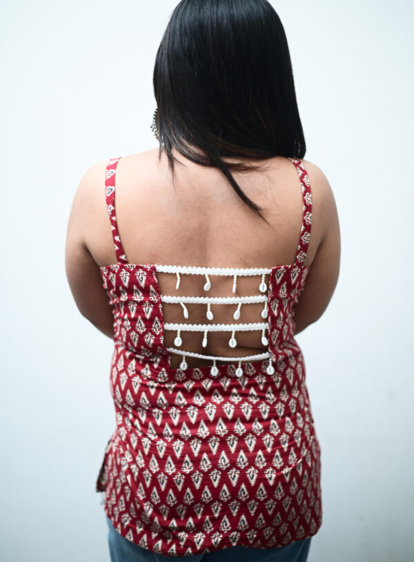 simple short kurti casual wear for women